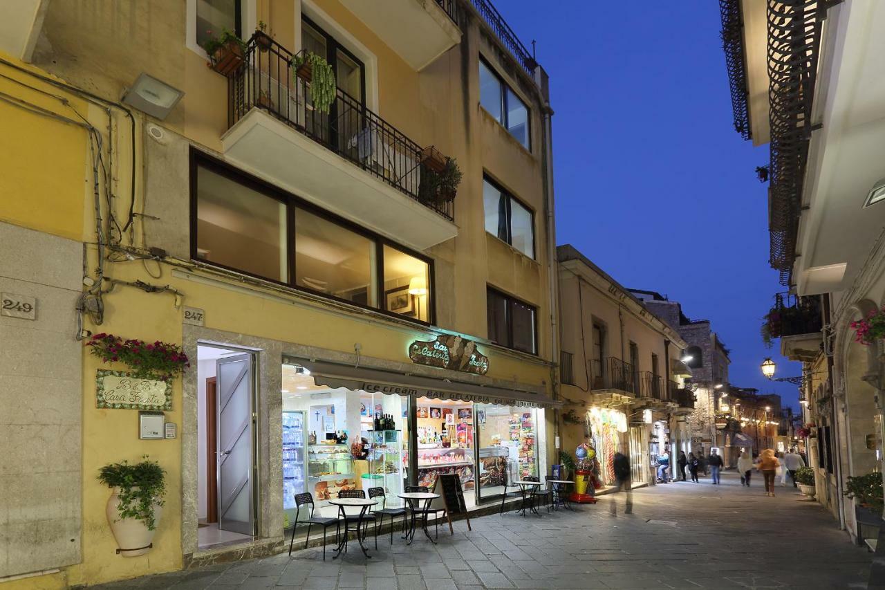 לינה וארוחת בוקר טאורמינה Casa Fresta מראה חיצוני תמונה